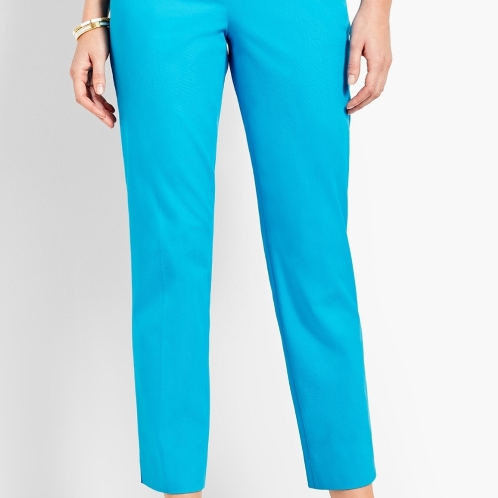 Talbots water blue colored cropped pants
